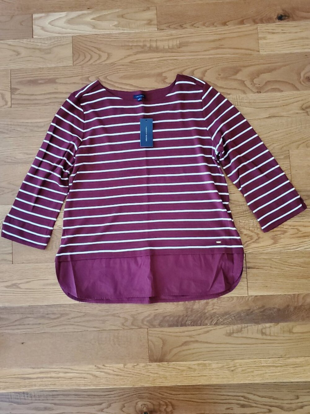 NWT Size XL Tommy Hilfiger Striped Top